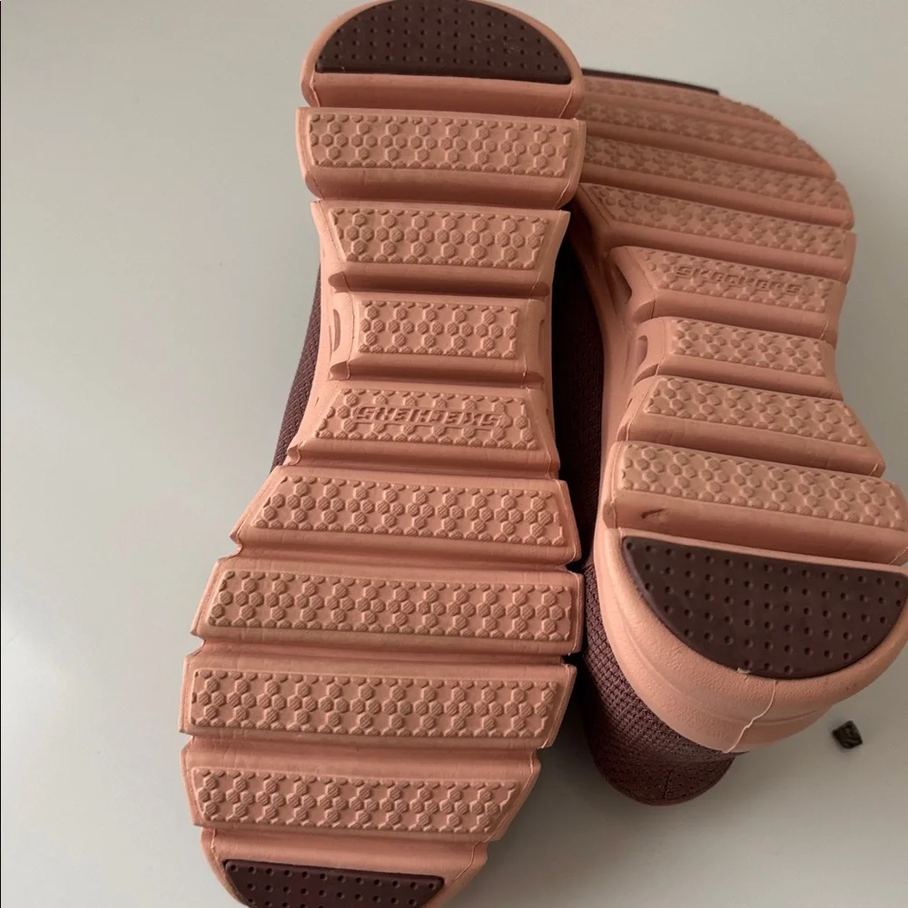 Skechers slip ins